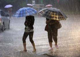 NEWS ALERT // Vremea se schimbă brusc. Se așteaptă ploi torențiale și vânt puternic
